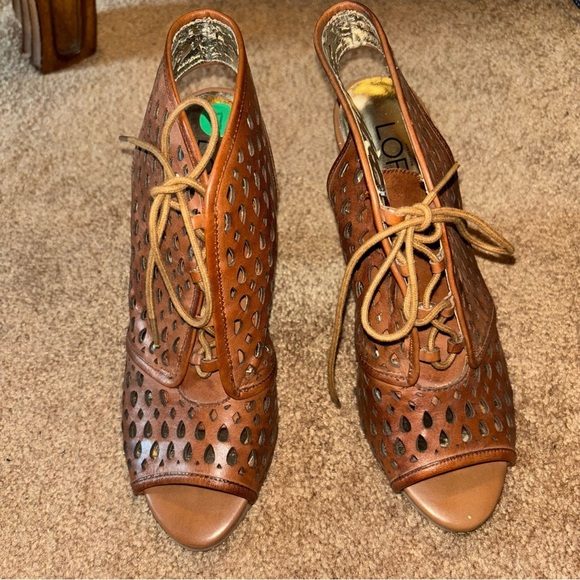 Ann Taylor LOFT Brown Sheera Perforated Boot Bootie Size 6.5 M - Picture 2 of 10